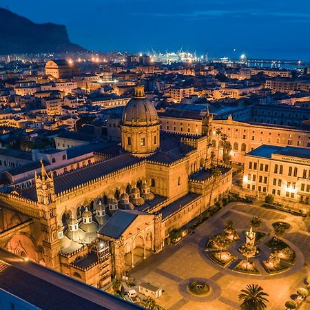 Casa Vacanze Madison Square Palermo Bagian luar foto